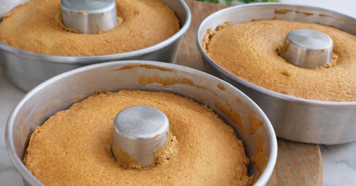 Bolo caseiro simples para vender com receita fácil e lucrativa