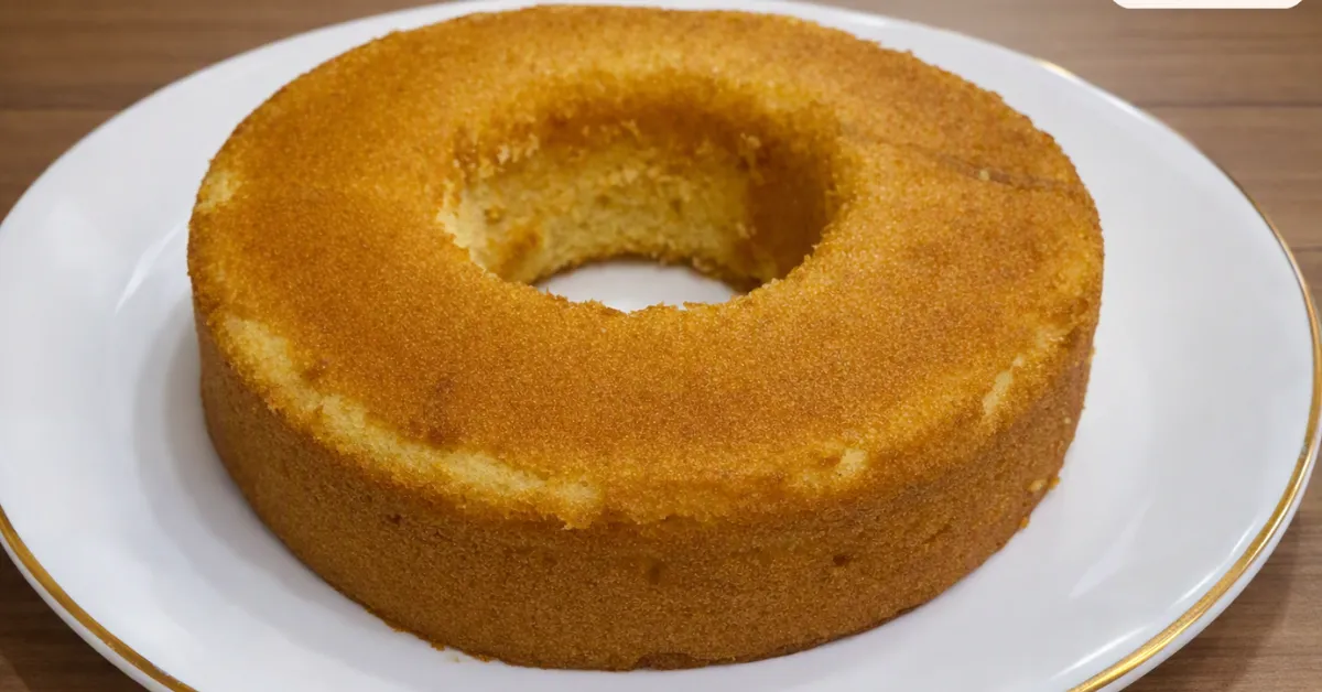 Pedaços de bolo caseiro para vender com massa fofinha e cortes padronizados.